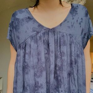 SOLD‼️American Eagle Top